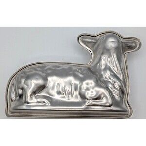 Vintage Lamb Sheep Cake Mold Baking Pan 2 Piece Cast Aluminum Lightweight